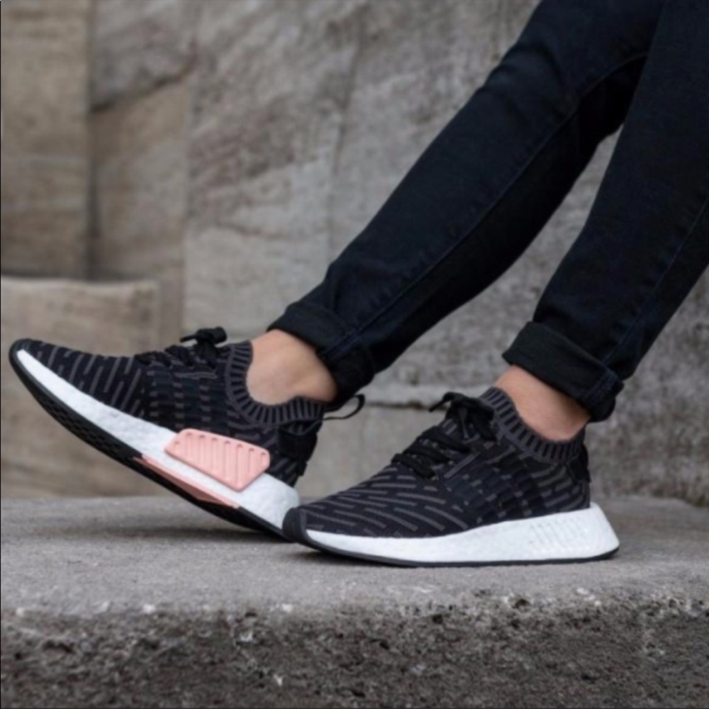 NEW! Rare Adidas NMD_R2 PK W Primeknit Black Pink